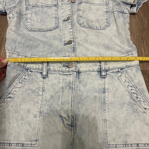 Blue Acid Wash Denim Short Sleeve Button-Up Romper – Women’s Size 10 - Picture 7 of 8